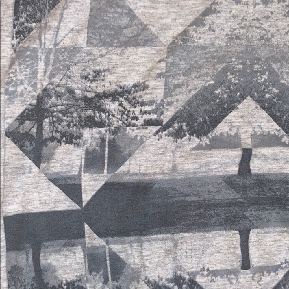 American Rag T-Shirt - Picture 4 of 5